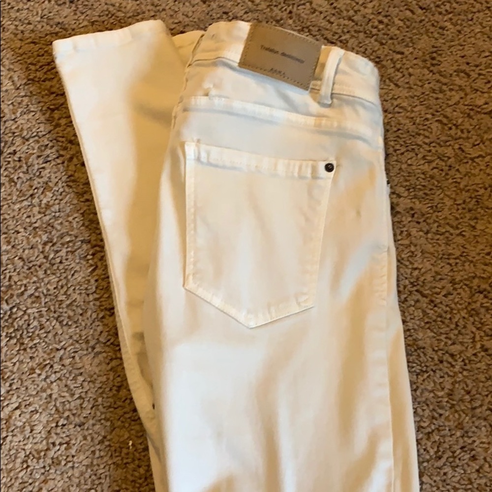 Zara jeans